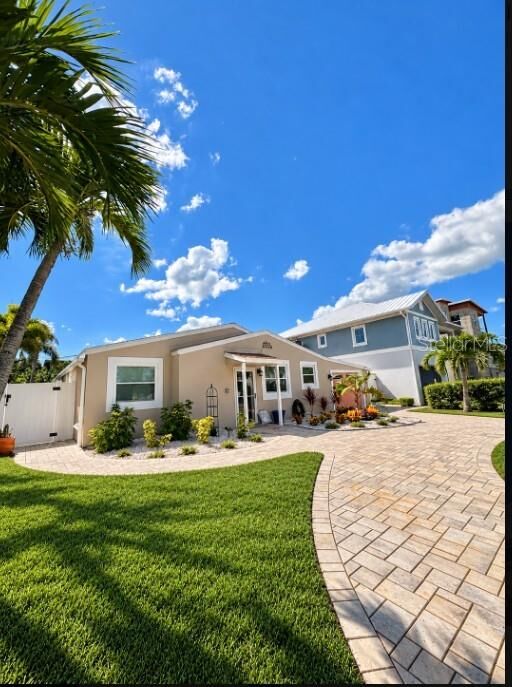 Property Photo:  16108 Redington Drive  FL 33708 