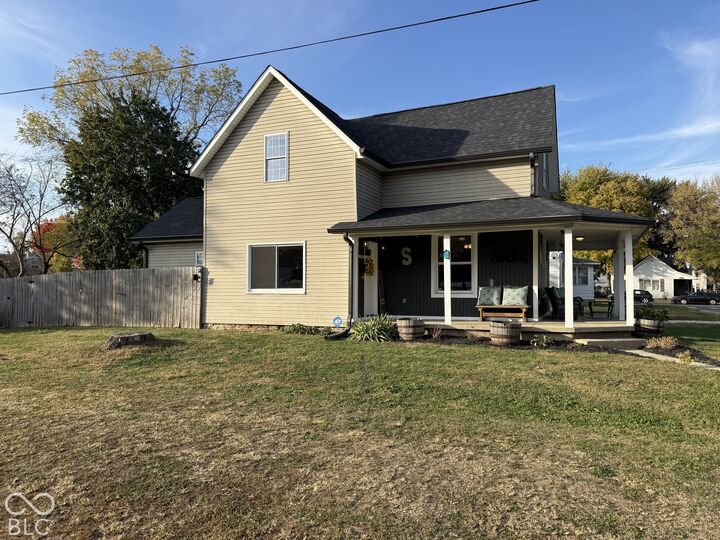 Property Photo:  106 S Chestnut Street  IN 46001 