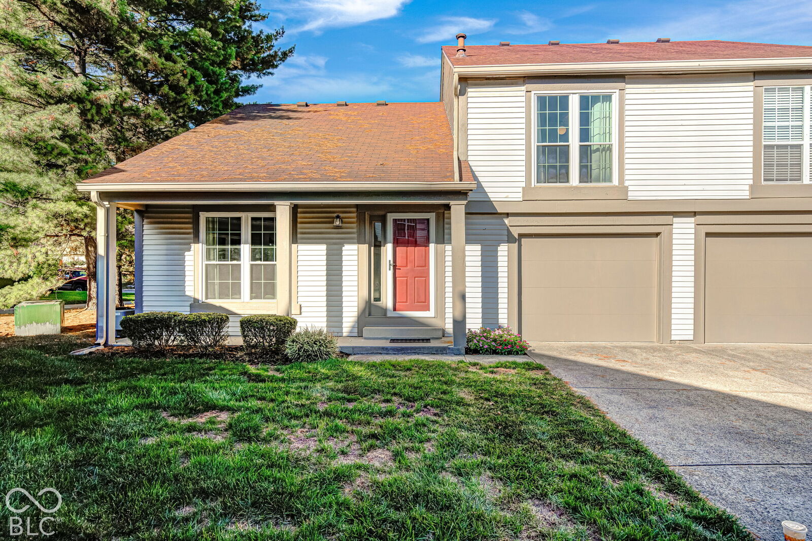 Property Photo:  7909 Hunters Path  IN 46214 