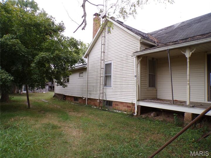 Property Photo:  5237 Beaucoup Road  IL 62907 