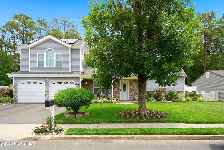 Property Photo: 7 Cidermill Court NJ 07731