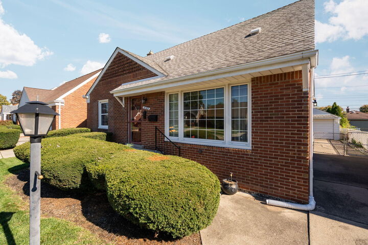 Property Photo: 6569 Norwood Avenue MI 48101