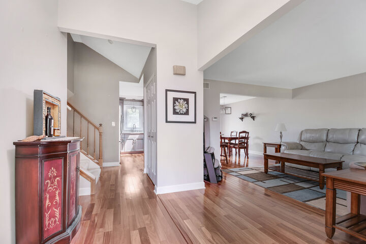 Property Photo:  613 Gavin Avenue  IL 60446 
