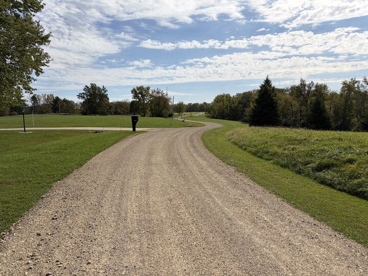 Property Photo: 1319 Hidden Valley Drive IL 61375
