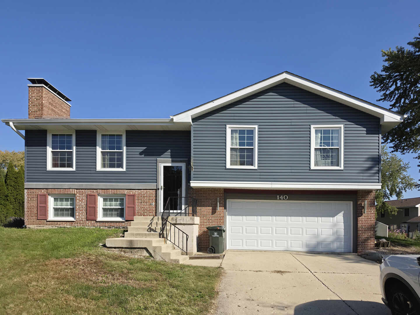 Property Photo:  140 S Whispering Hills Drive  IL 60540 