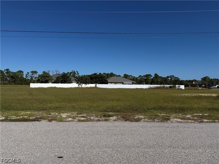 Property Photo: 29 NW 33rd Terrace FL 33993