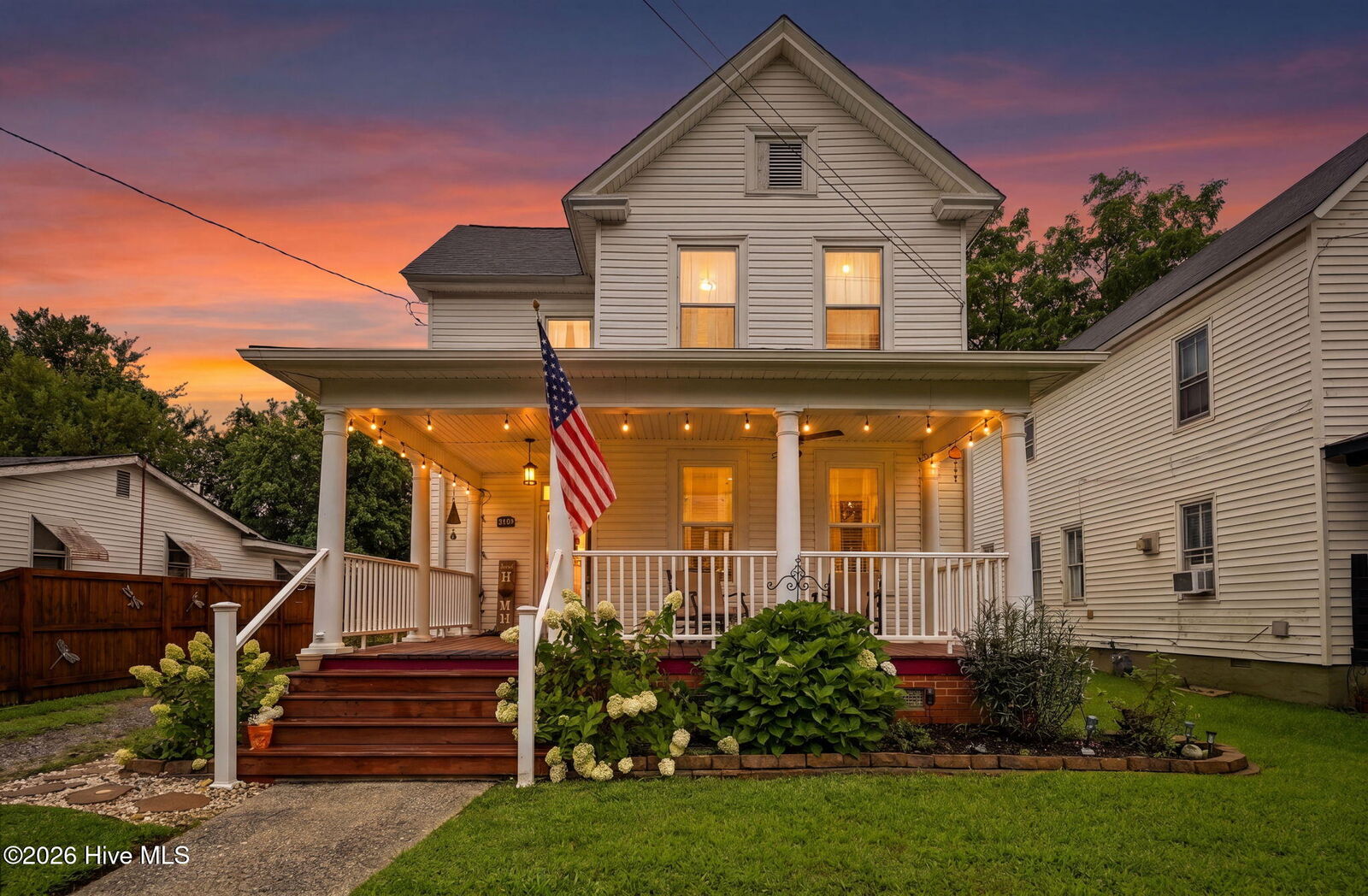 Property Photo:  409 Cedar Street  NC 27909 