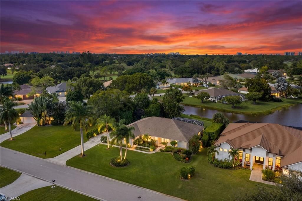 Property Photo:  1916 Countess Ct  FL 34110 