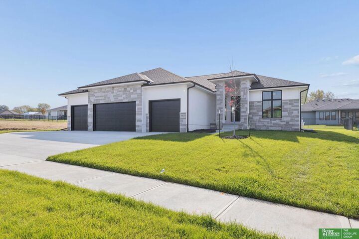 Property Photo:  9815 Cumberland Drive  NE 68046 