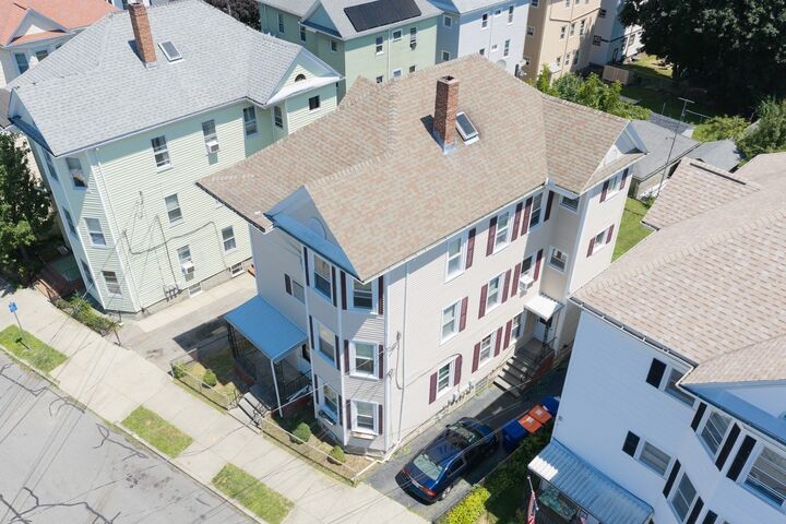 Property Photo:  618 Summer St  MA 02746 