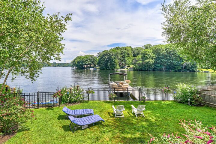 Property Photo:  35 West Sutton Rd  MA 01590 
