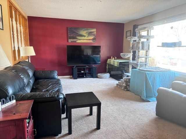 Property Photo:  3908 49 Avenue  SK S9V 1A2 