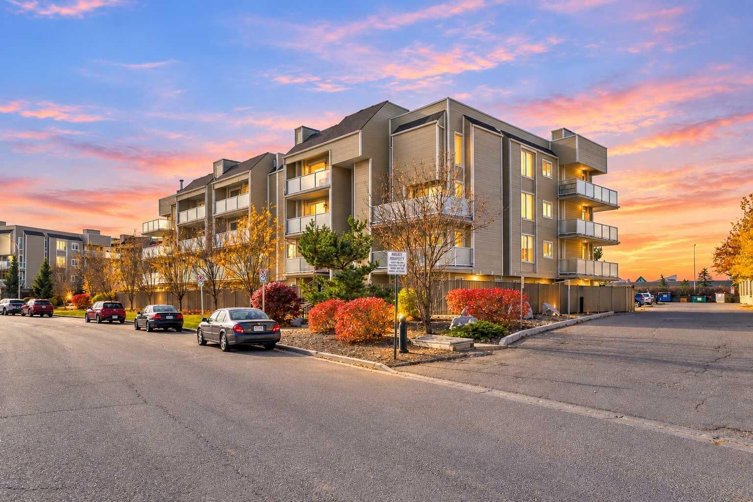 Property Photo:  3747 42 Street NW 402  AB T3A 2W4 