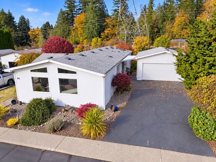 Property Photo:  706  Dennis Street SE 66  WA 98501 