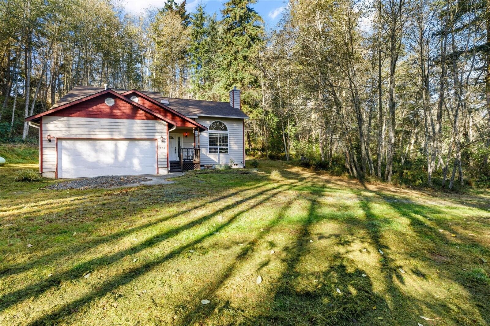 Property Photo:  251 E Troxell Road  WA 98277 
