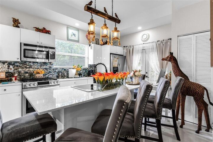 Property Photo: 16020 SW 208th Avenue 101 FL 33187