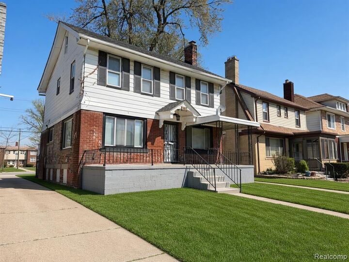 Property Photo: 2056 Collingwood Street MI 48206