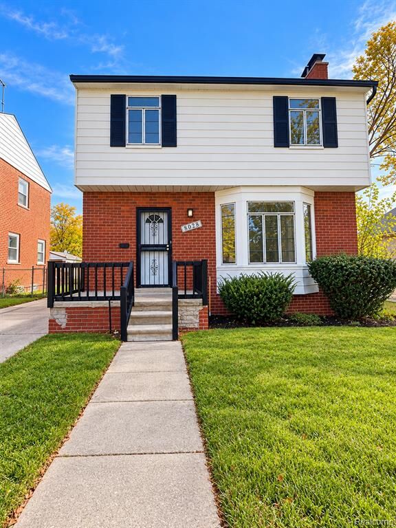 Property Photo:  8028 Middlepoint Street  MI 48204 