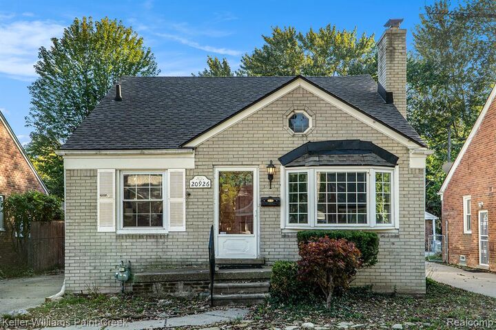 Property Photo: 20926 Lennon Street MI 48225