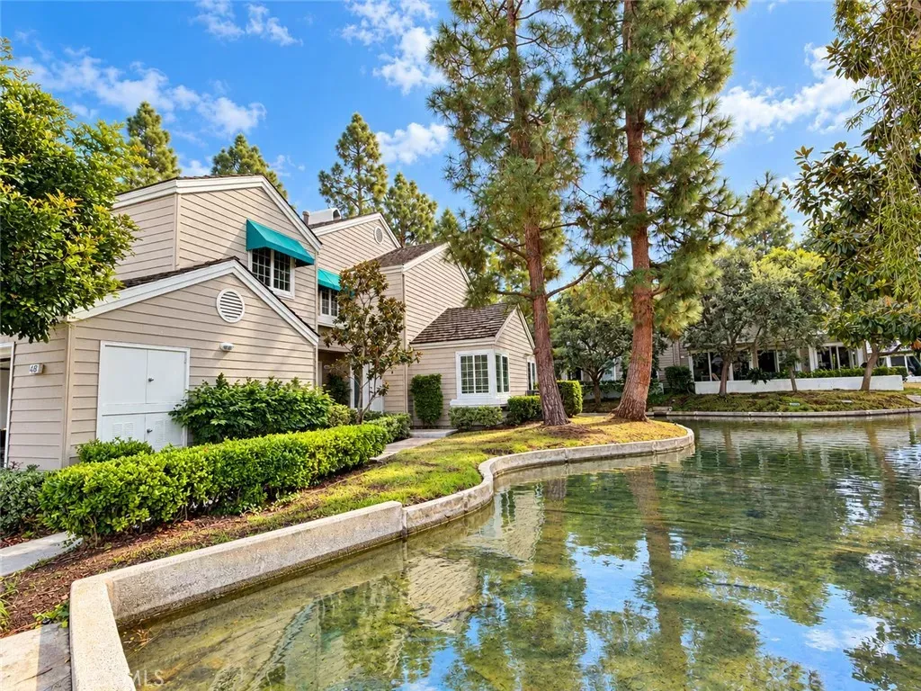 Property Photo:  48 Lakefront 1  CA 92604 