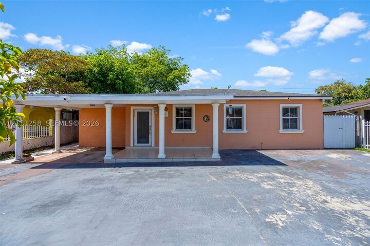 Property Photo: 911 E 32nd St 0 FL 33013