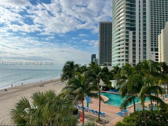 Property Photo: 3801 S Ocean Dr 11Y FL 33019