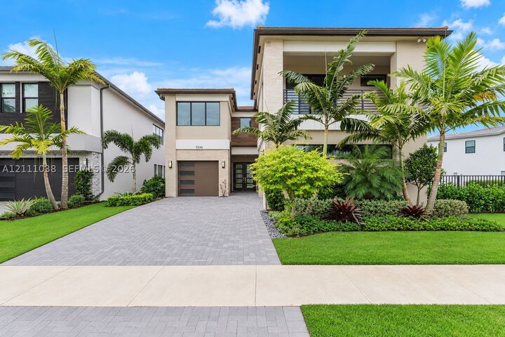 Property Photo: 9346 Sunflower Meadow Rd FL 33434