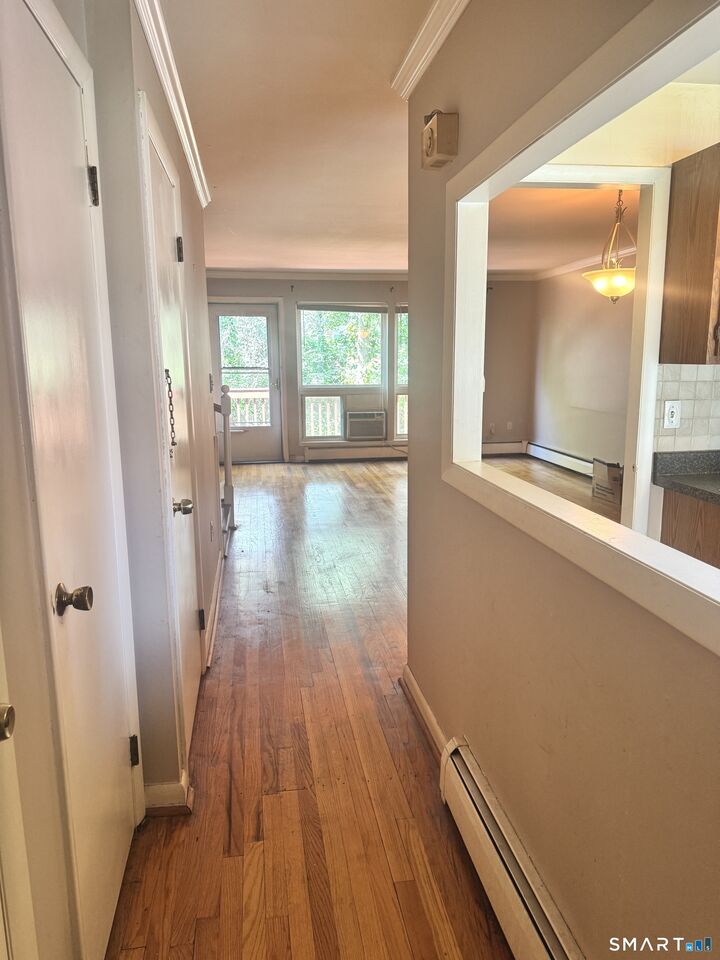 Property Photo:  141 Worth Avenue  CT 06518 