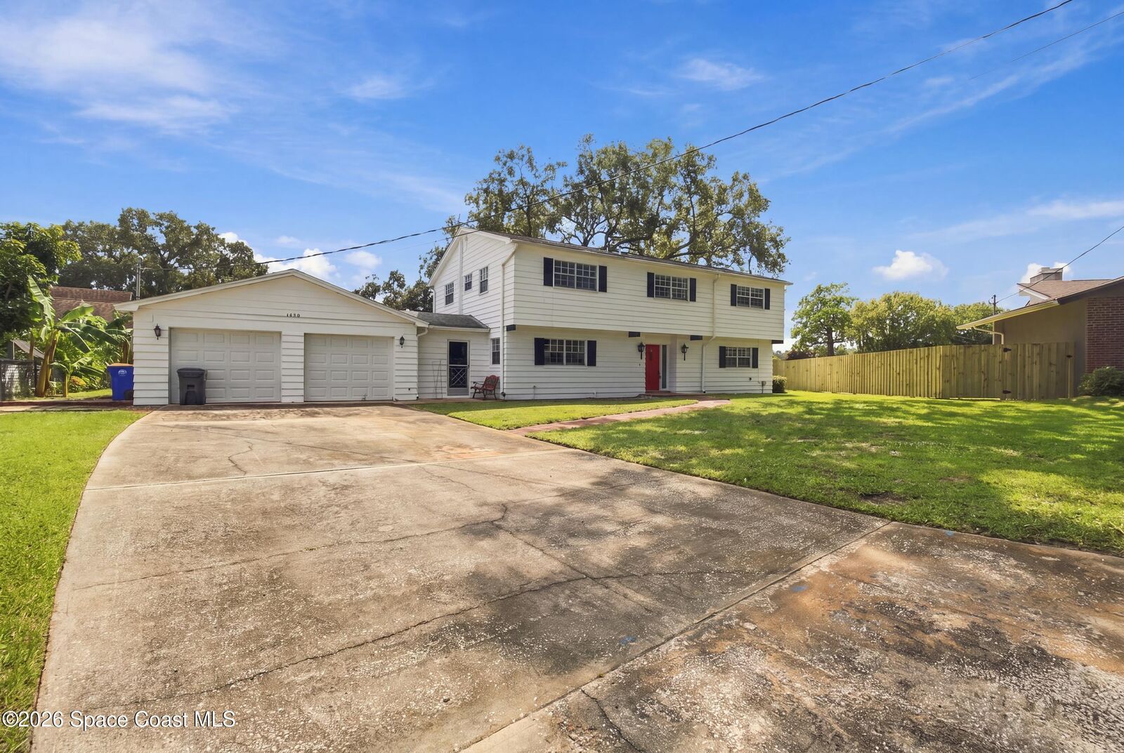 Property Photo: 1400 Hoy Lake Court FL 32955