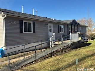 Property Photo: 441 1st Street S SK S0M 2Y0
