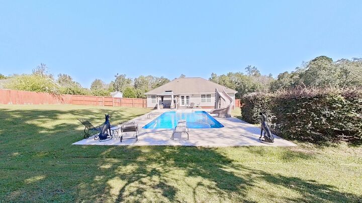 Property Photo:  307 NW Maggie Ave  GA 39827 