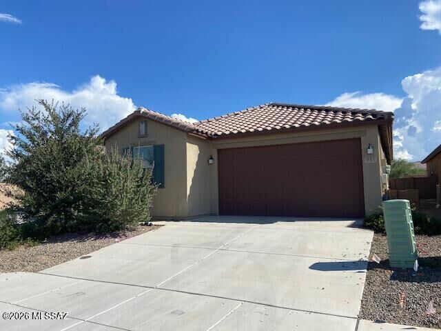 Property Photo: 931 W Calle Calca AZ 85629