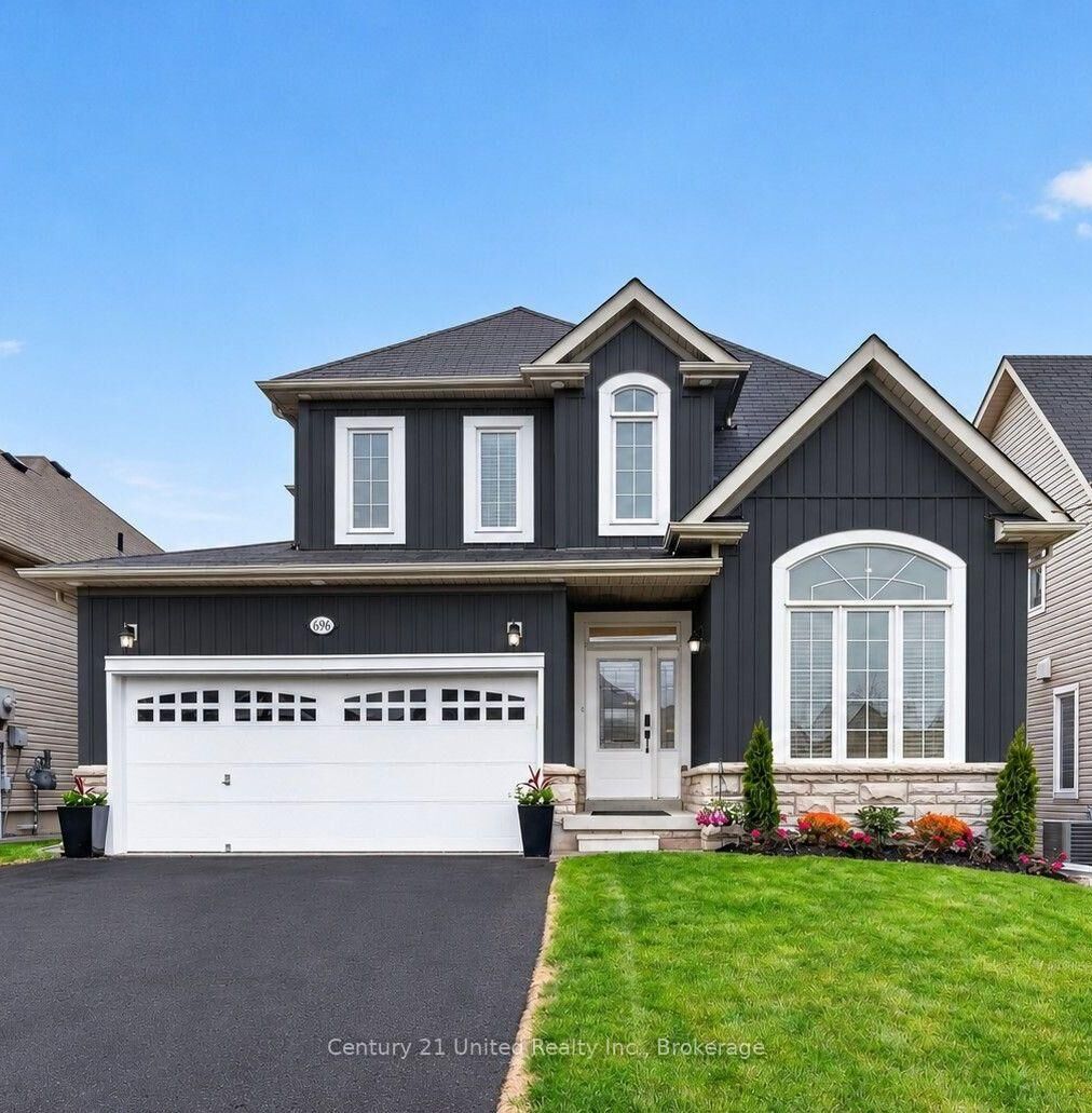 Photo de la propriété: 696 Fisher Street ON K9A 0H3