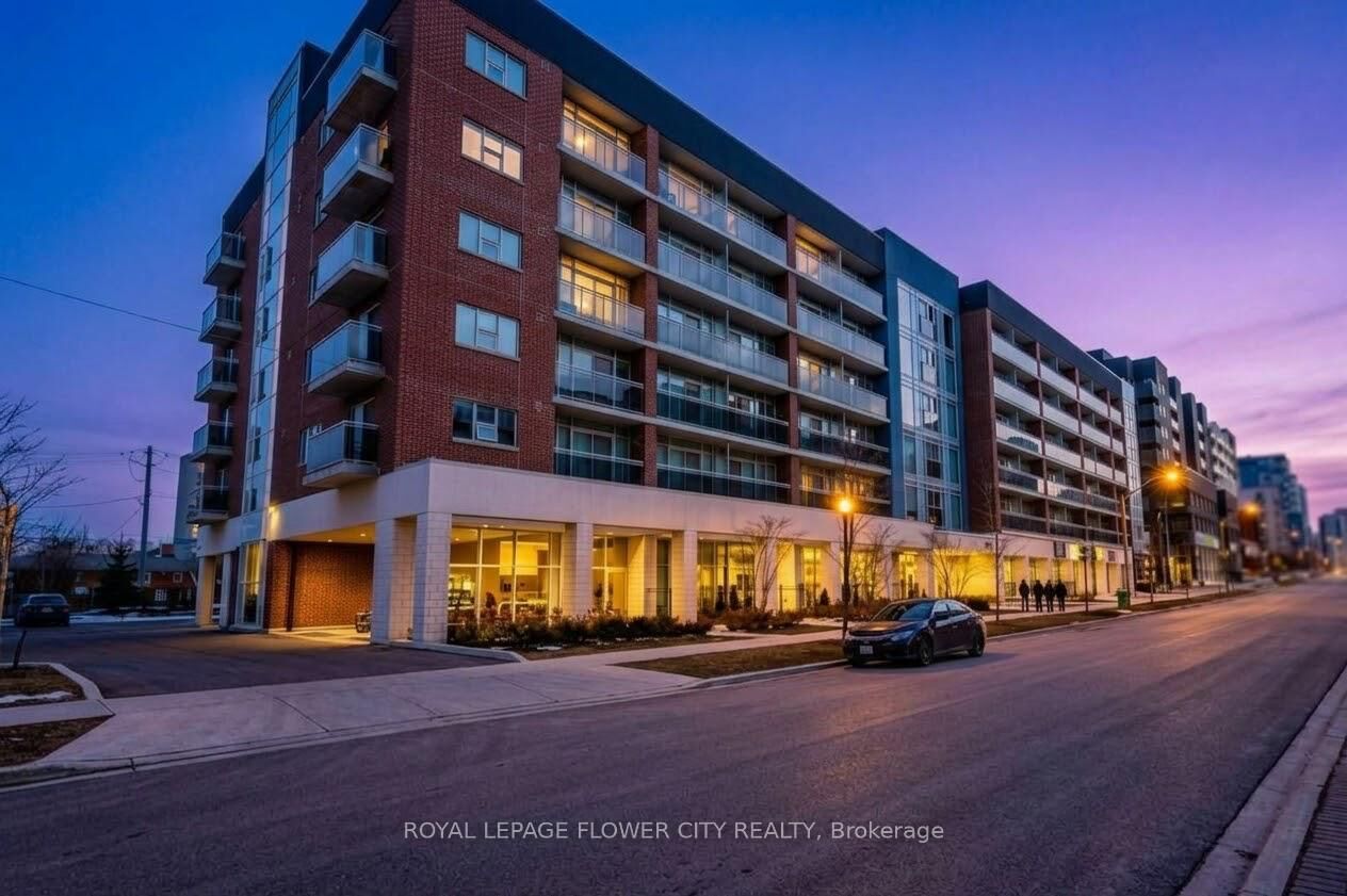 Property Photo:  308 Lester Street W 619  ON N2L 3W6 