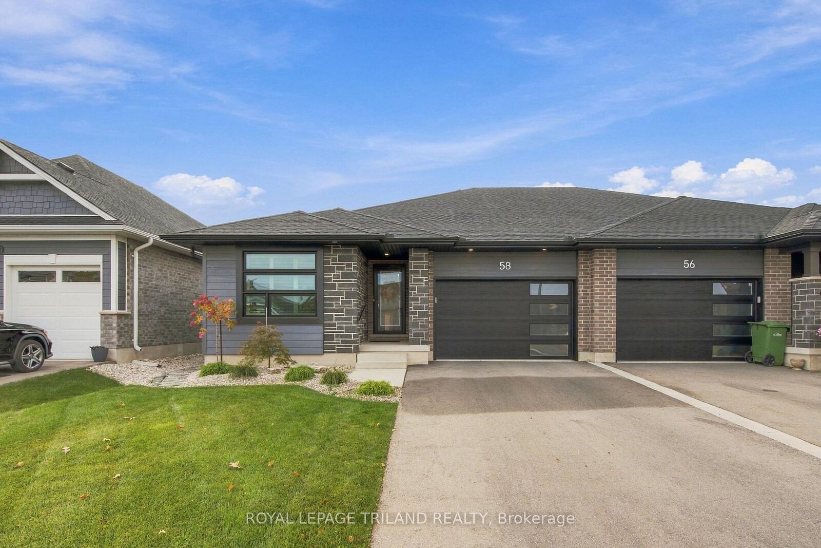 Property Photo: 58 Silverleaf Path ON N5R 0N6