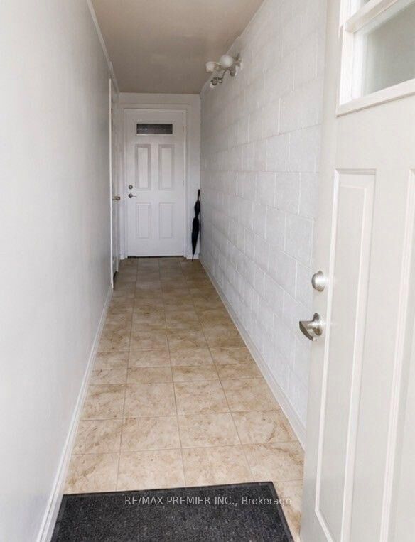 Property Photo:  33 Albany Drive Basement  ON L4L 2X5 