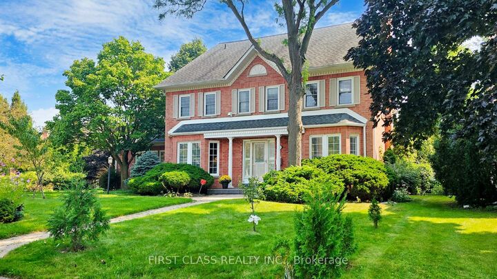 Property Photo: 125 Longwater Chase ON L3R 4A9