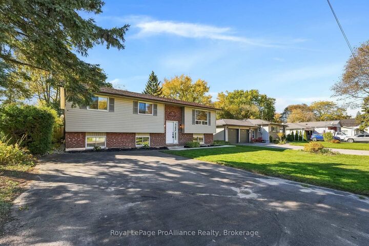 Property Photo: 40 Division Street N ON K0K 1H0