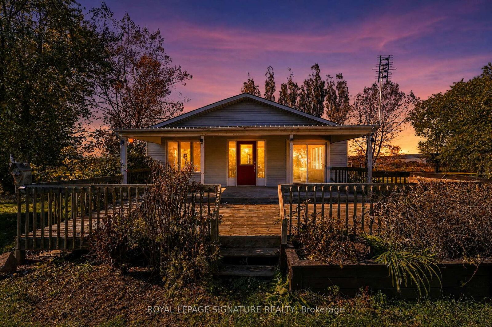 Property Photo:  847 South Coast Drive  ON N0A 1H0 