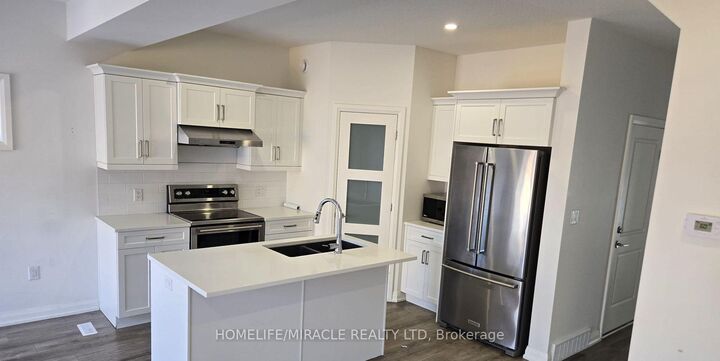 Property Photo:  1 Miller Drive 5  ON N0M 2J0 