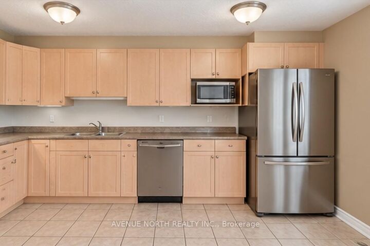 Property Photo: 3520 Downpatrick Road 41 ON K1V 8T4