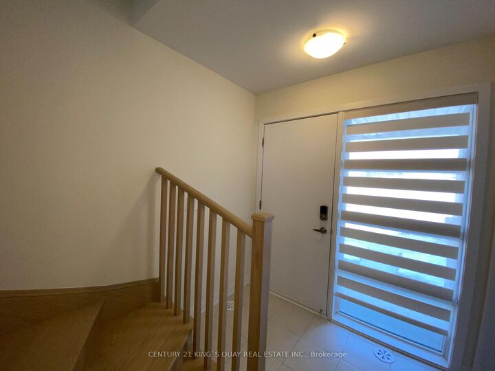 Property Photo:  89 York Downs Boulevard  ON L6C 3M8 