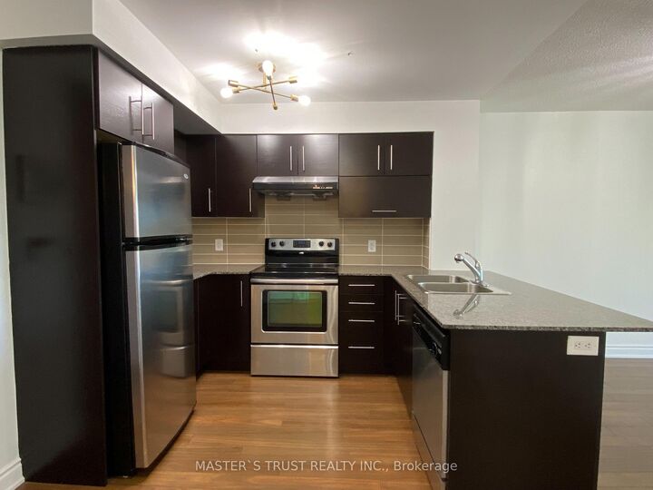 Property Photo:  233 South Park Road 508  ON L3T 0B3 