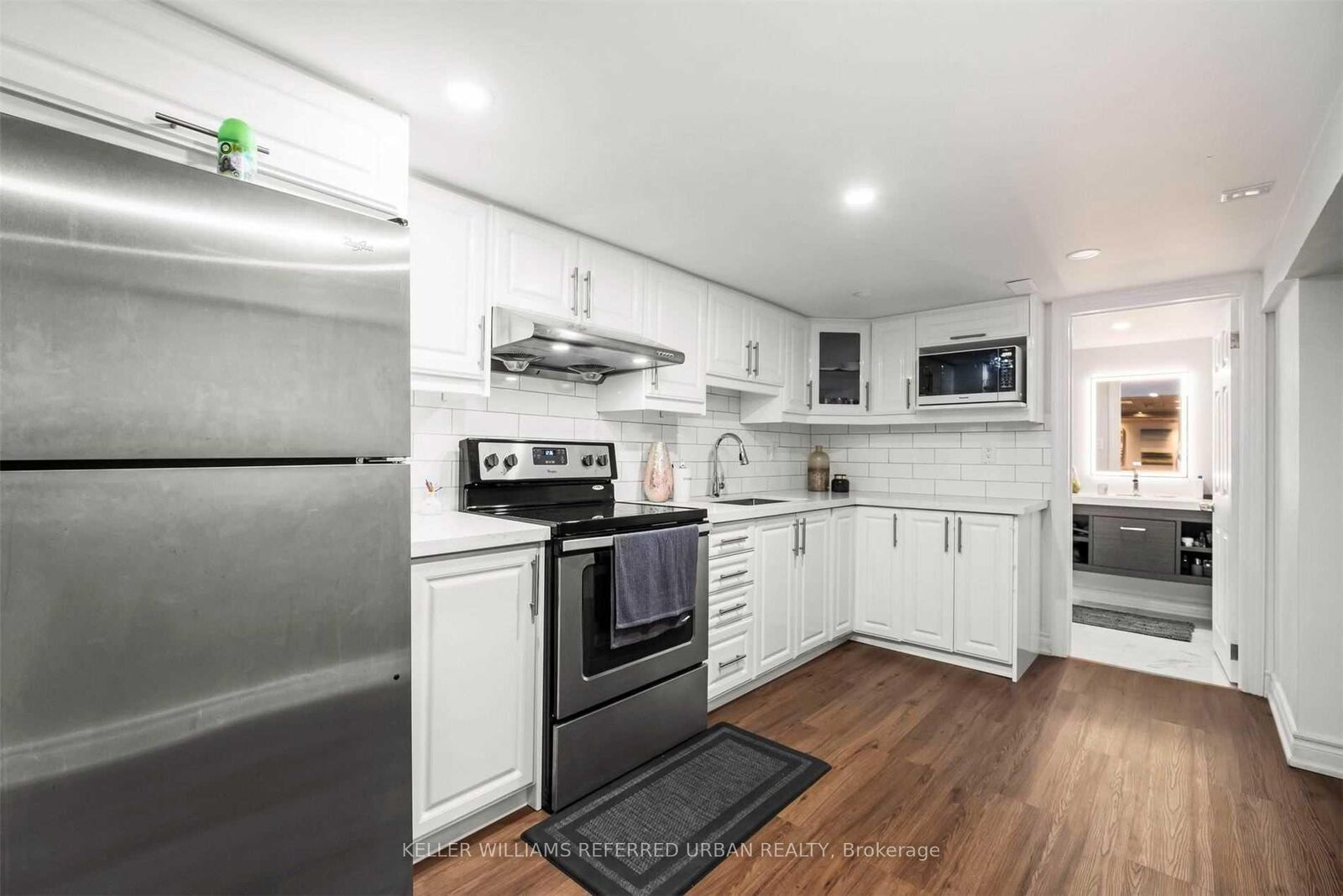 Property Photo:  68 Kitchener Road Bsmt  ON M1E 2X5 