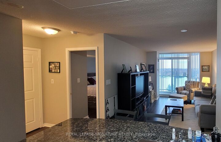 Property Photo:  4850 Glen Erin Drive 606  ON L5M 7S1 