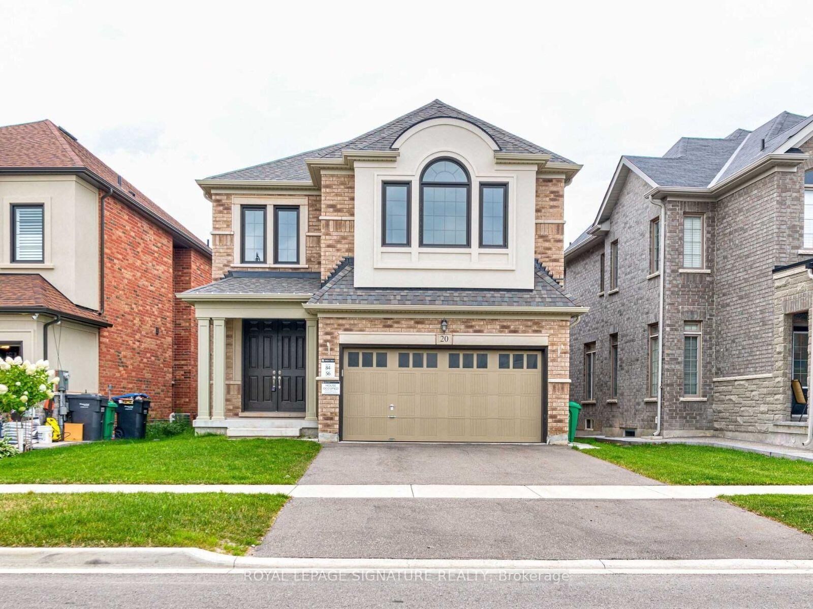 Property Photo:  20 Dunley Crescent  ON L6X 5K3 
