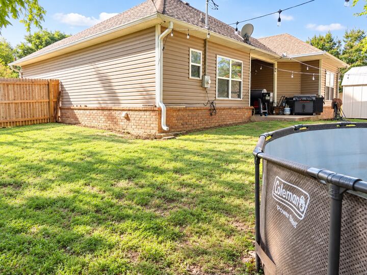 Property Photo:  341 W Harrison  OK 74501 