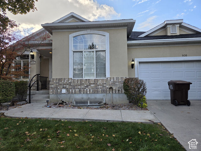 Property Photo: 930 E Jerrie Lee Ln UT 84117