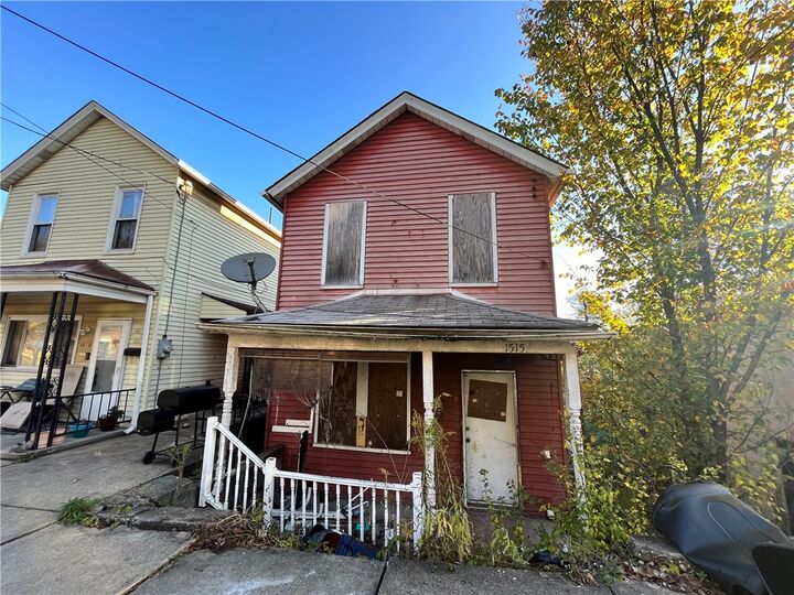 Property Photo: 1515 Ridge Ave PA 15104