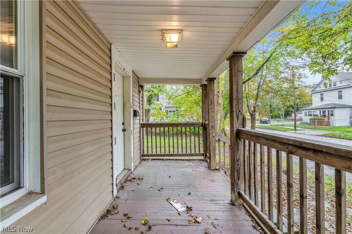 Property Photo:  1325 Curtis Street  OH 44301 